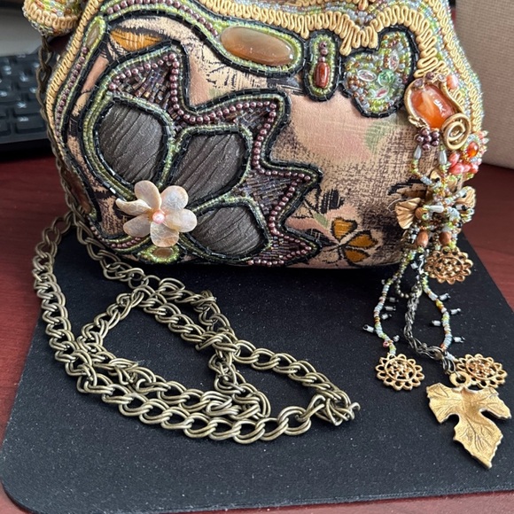 Mary Frances Handbags - Vintage Mary Frances Floral Shoulder Handbag with Beaded Gold/Brown/Vrs Accents